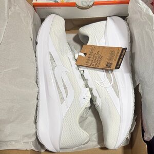 Nike White Mesh Sneakers